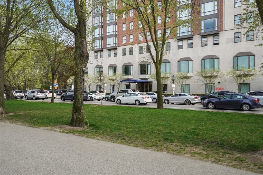 2 Commonwealth Avenue, Unit 15D Boston, MA 02116 - Photo 29 of 30