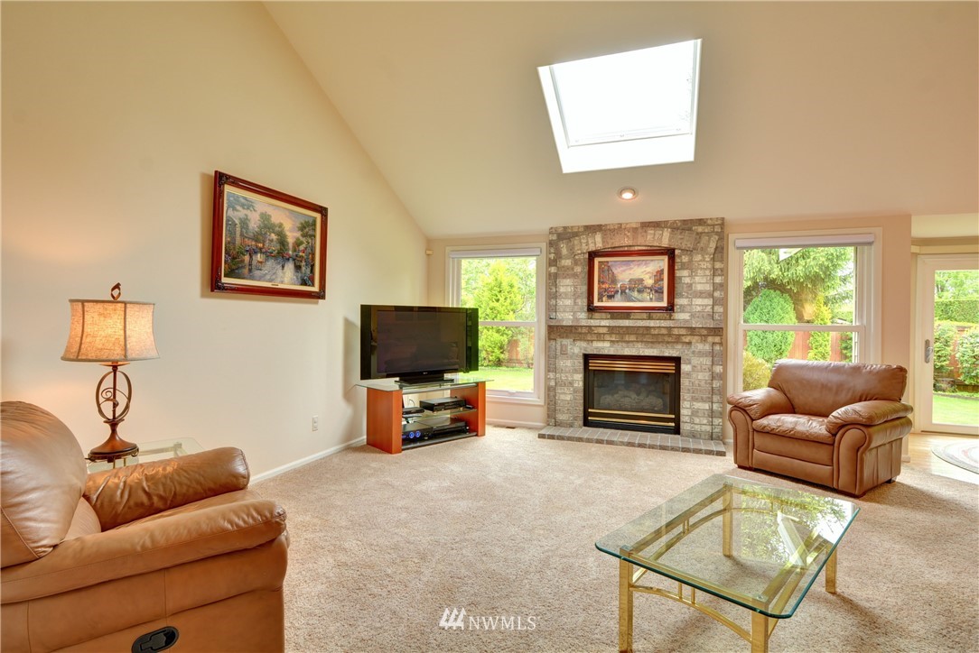 8 192nd Street Southwest Bothell, WA 98012 - Photo 10 of 29