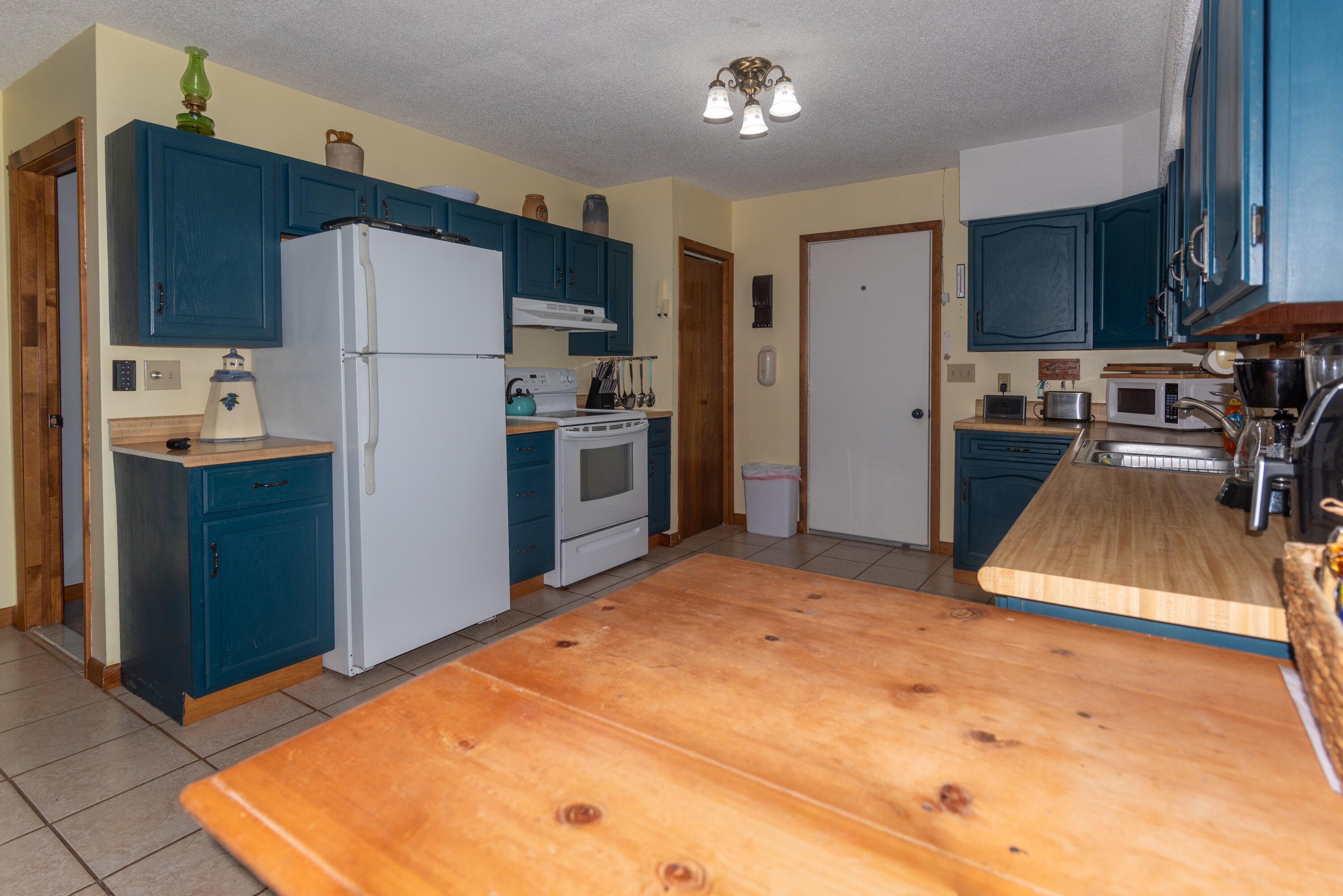 152 Island Road St. Agatha, ME 04772 - Photo 26 of 52 Kitchen