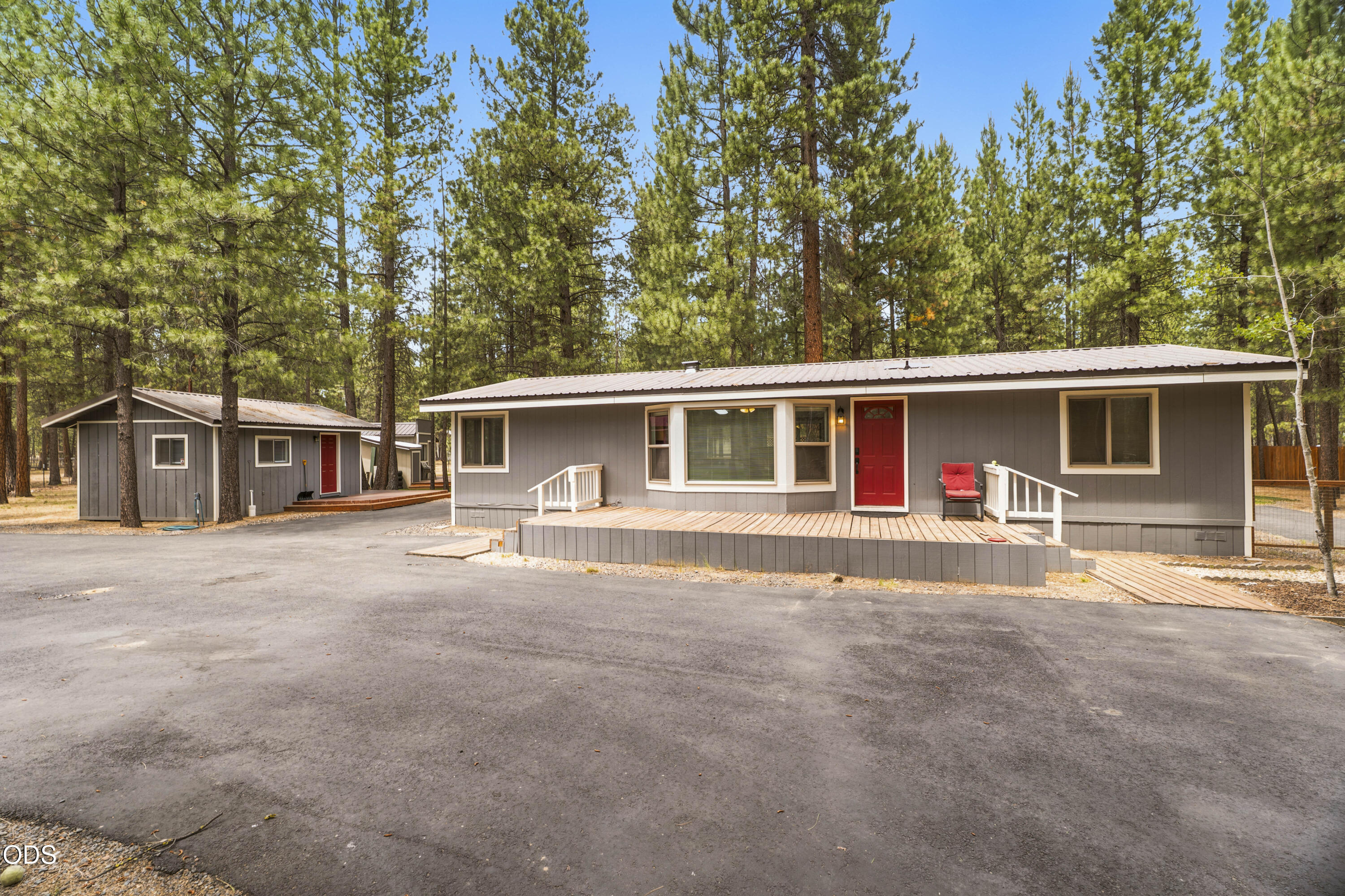 14870 Springwood Road La Pine, OR 97739 - Photo 2 of 49
