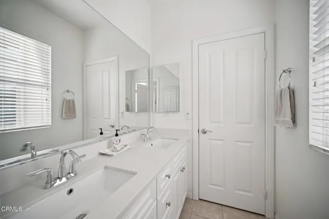 $780,000 | 3223 Lisbon Lane, Oxnard, CA 93036