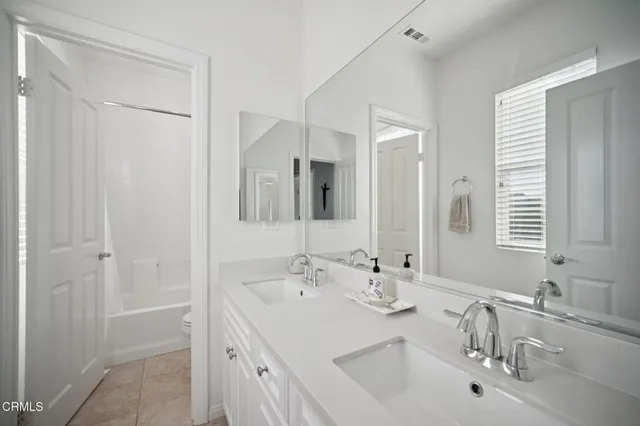 $780,000 | 3223 Lisbon Lane, Oxnard, CA 93036