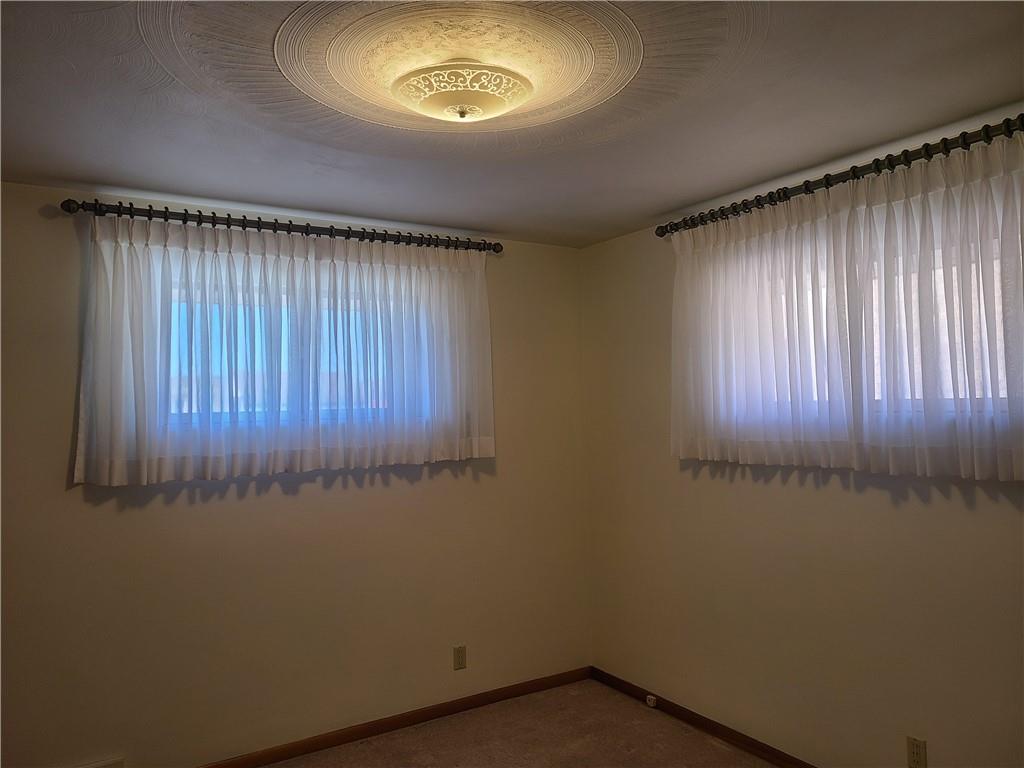 325 Catherine Street McKees Rocks, PA 15136 - Photo 17 of 24 Gallery Image 17
