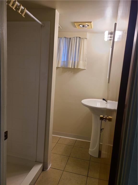 325 Catherine Street McKees Rocks, PA 15136 - Photo 21 of 24 Gallery Image 21