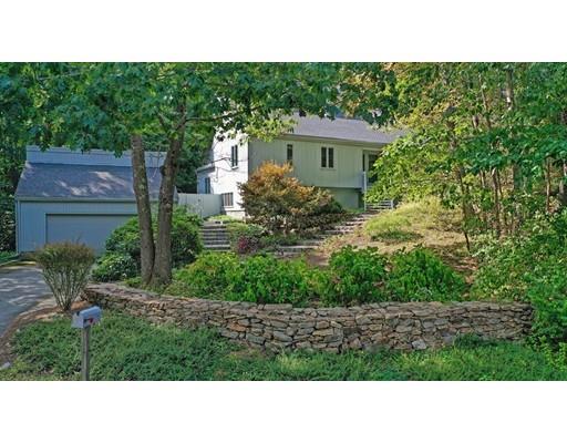1 Tanglewood Road Manchester, MA 01944 - Photo 4 of 38 Gallery Image 4