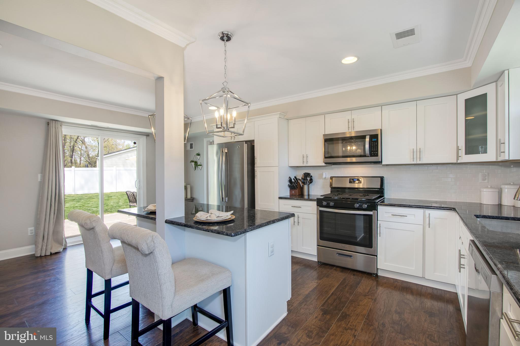79 Orion Way Sewell, NJ 08080 - Photo 14 of 40 Stunning Eat-In Kitchen