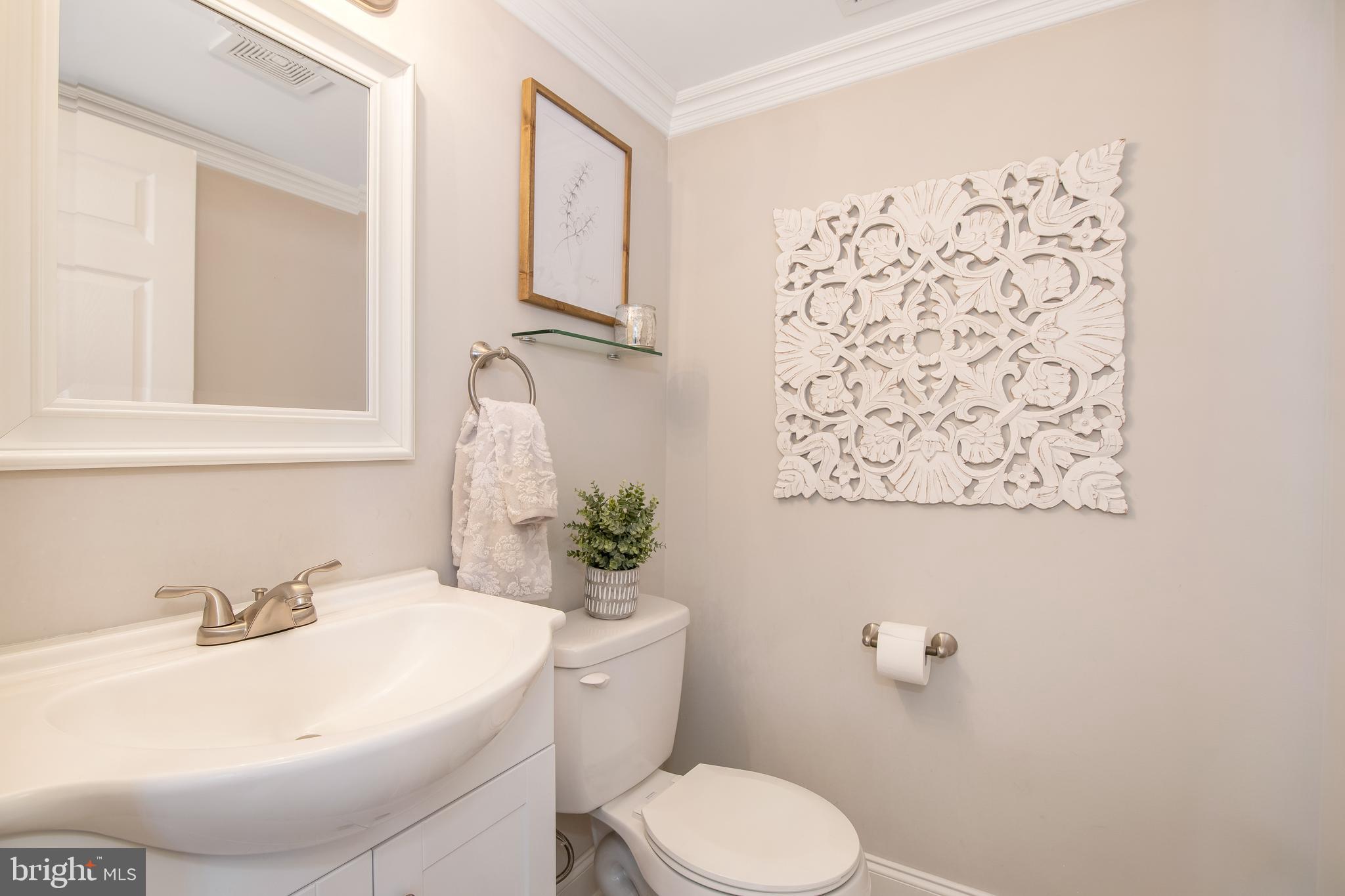 79 Orion Way Sewell, NJ 08080 - Photo 22 of 40 1st Floor Powder Room