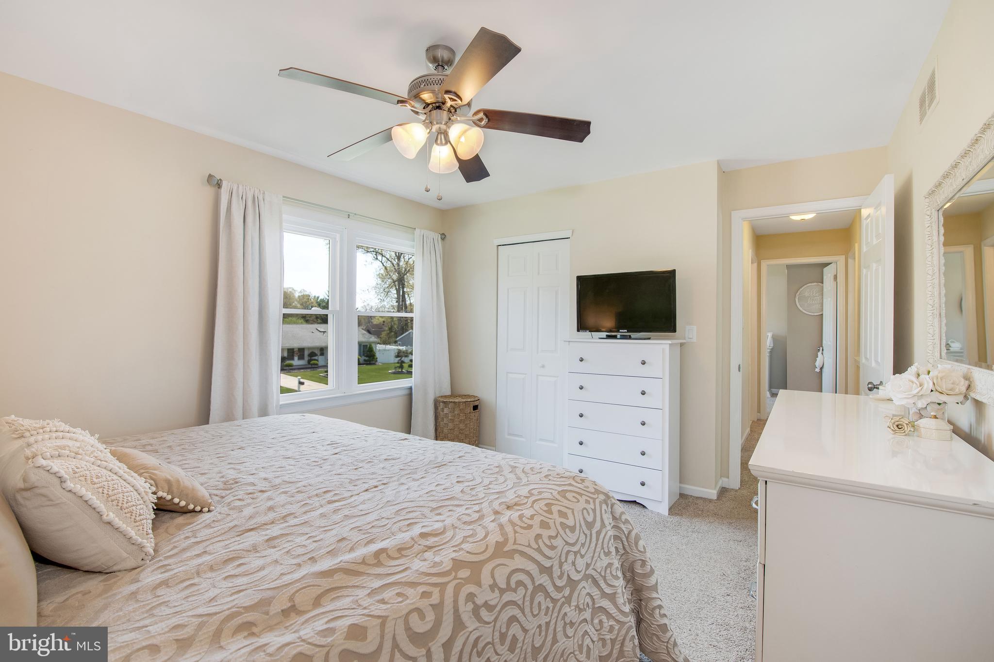 79 Orion Way Sewell, NJ 08080 - Photo 25 of 40 Primary Bedroom
