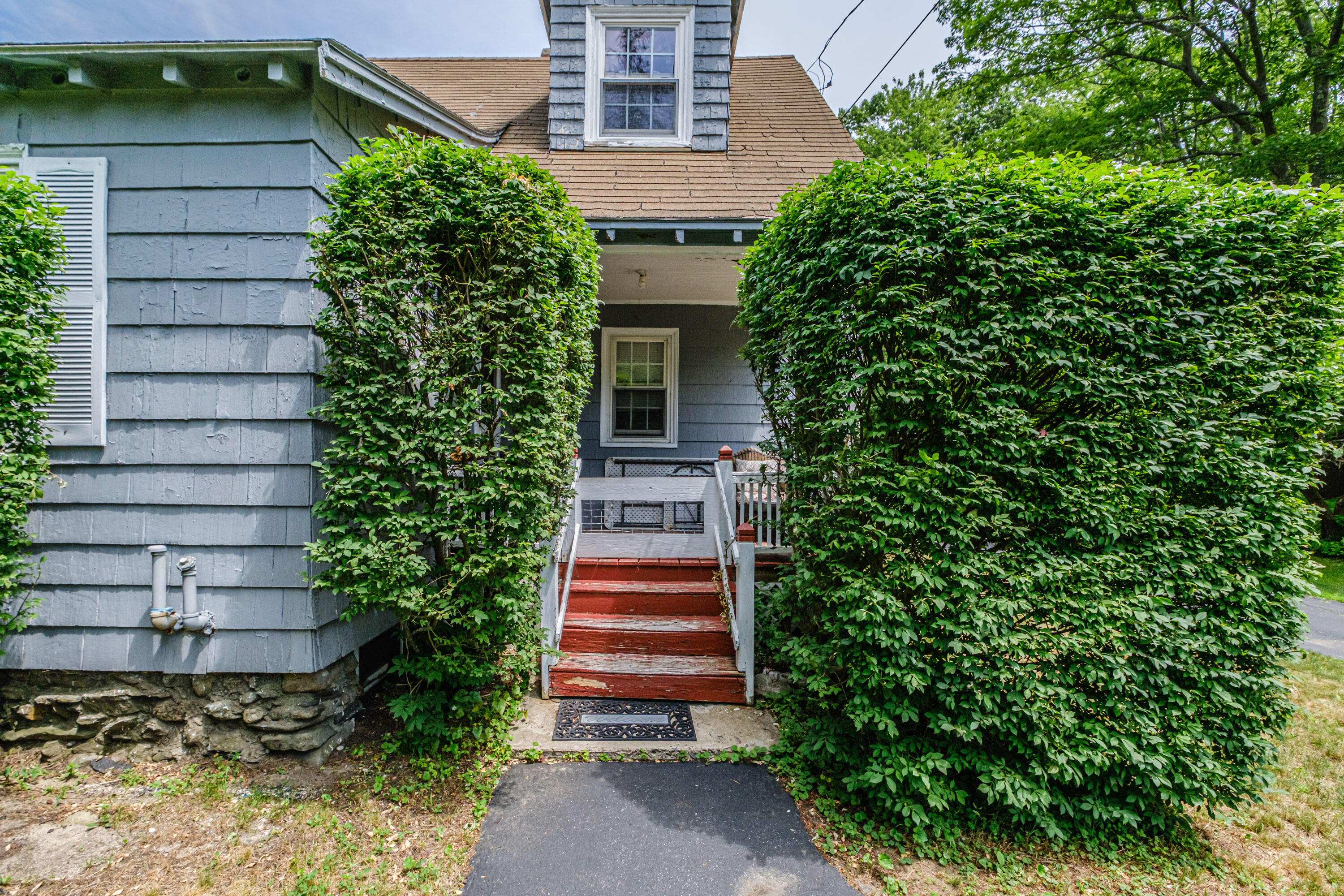 143 Broadturn Road Scarborough, ME 04074 - Photo 13 of 82 Entry