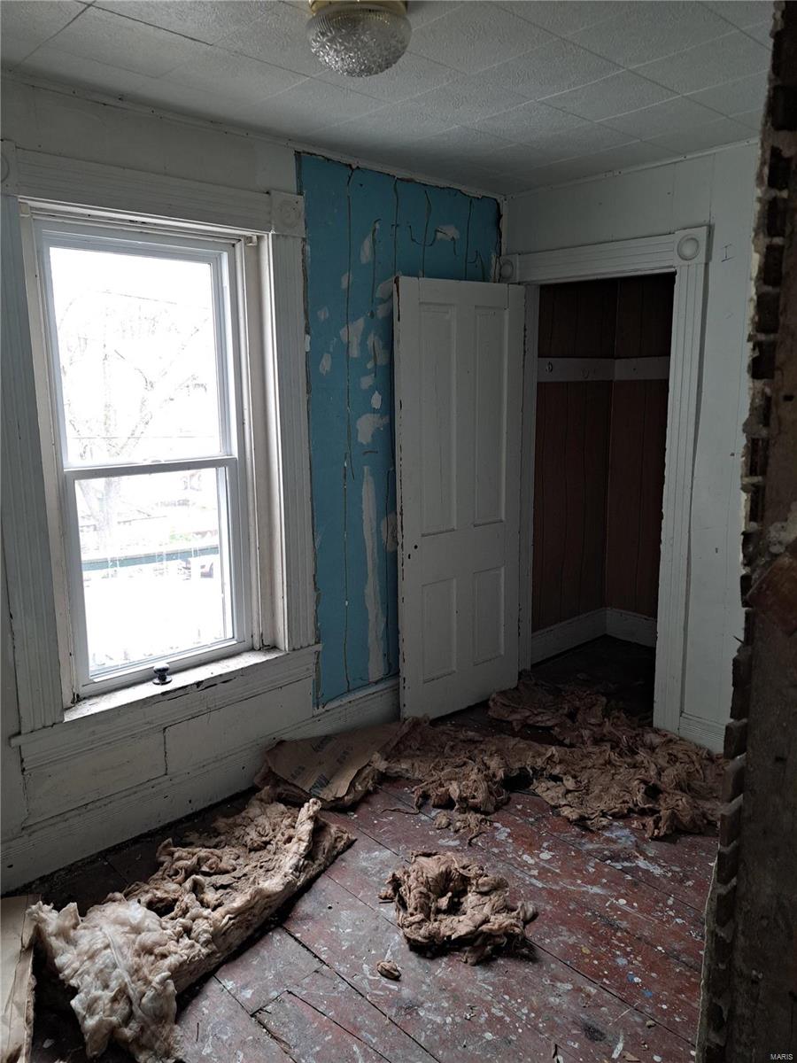 719 East 6th Street Alton, IL 62002 - Photo 12 of 19