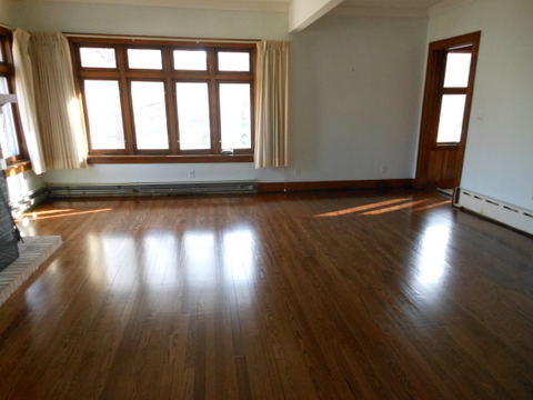 929 Lewis Street DeKalb, IL 60115 - Photo 5 of 19