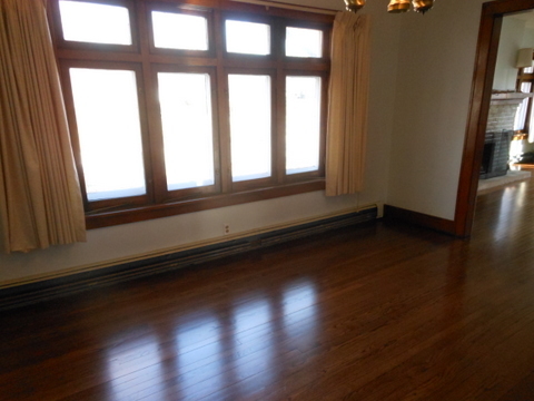 929 Lewis Street DeKalb, IL 60115 - Photo 6 of 19