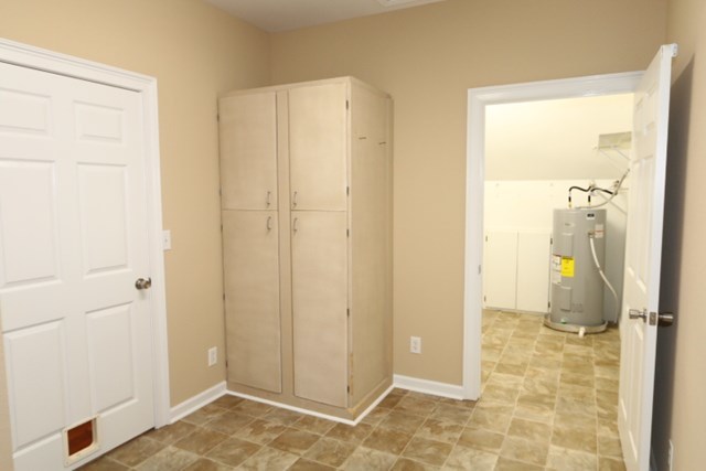 355 Bass Road Macon, GA 31210 - Photo 11 of 24 a view of a bathroom with a glass door