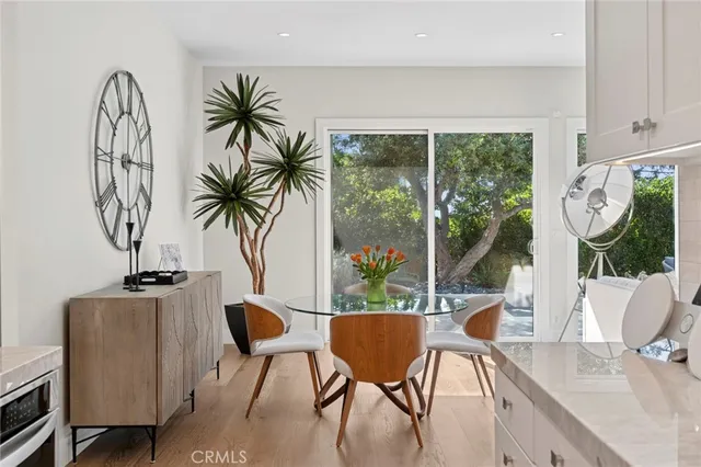 $3,125,000 | 3 Rue Cannes, Newport Beach, CA 92660