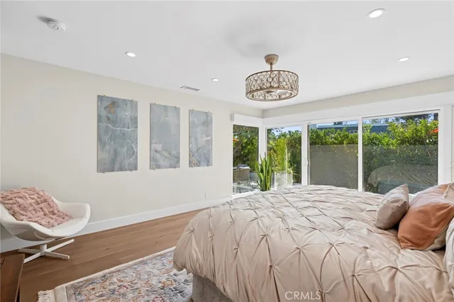 $3,125,000 | 3 Rue Cannes, Newport Beach, CA 92660