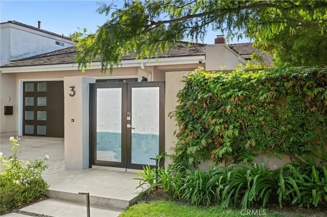 $3,125,000 | 3 Rue Cannes, Newport Beach, CA 92660