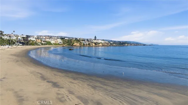 $3,125,000 | 3 Rue Cannes, Newport Beach, CA 92660