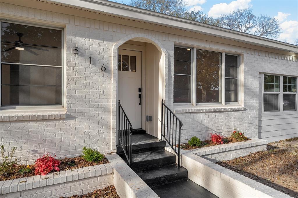 516 Lenox Street Waco, TX 76704 - Photo 3 of 25