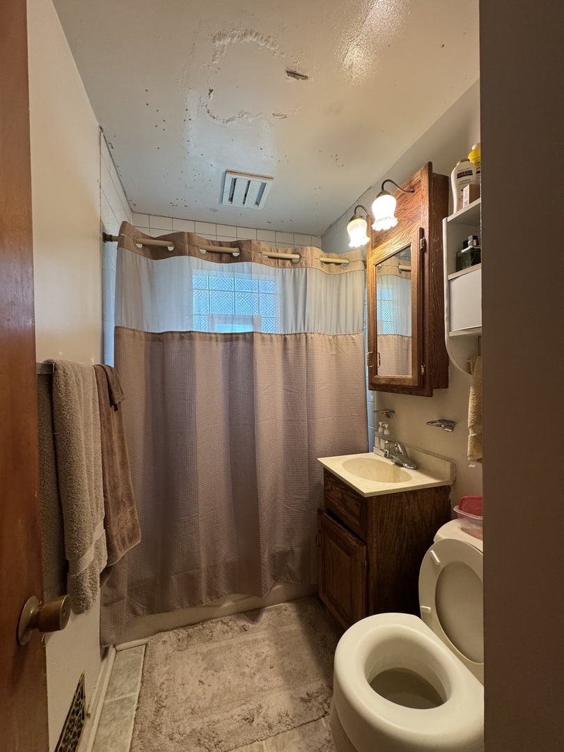 106 163rd Street Calumet City, IL 60409 - Photo 15 of 27