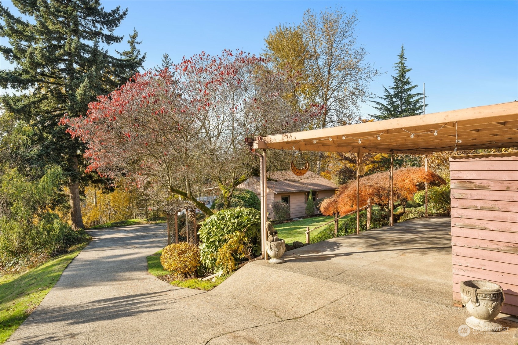1625 Lake Avenue South Renton, WA 98055 - Photo 34 of 38 Gallery Image 34