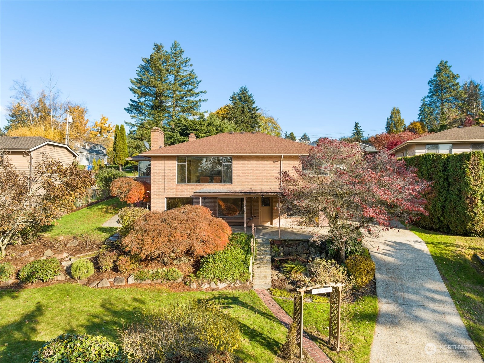 1625 Lake Avenue South Renton, WA 98055 - Photo 37 of 38 Gallery Image 37