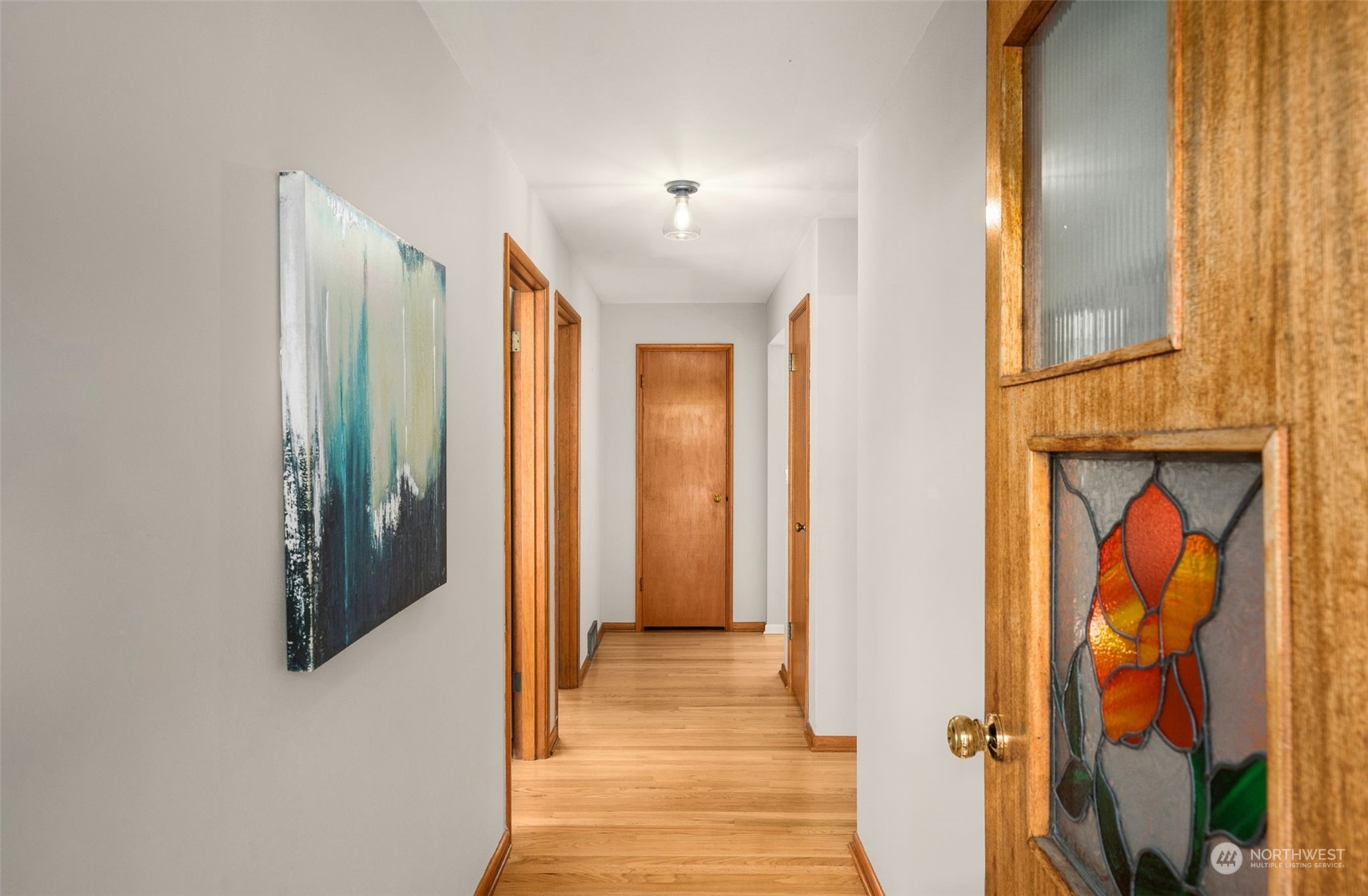 1625 Lake Avenue South Renton, WA 98055 - Photo 5 of 38 Gallery Image 5
