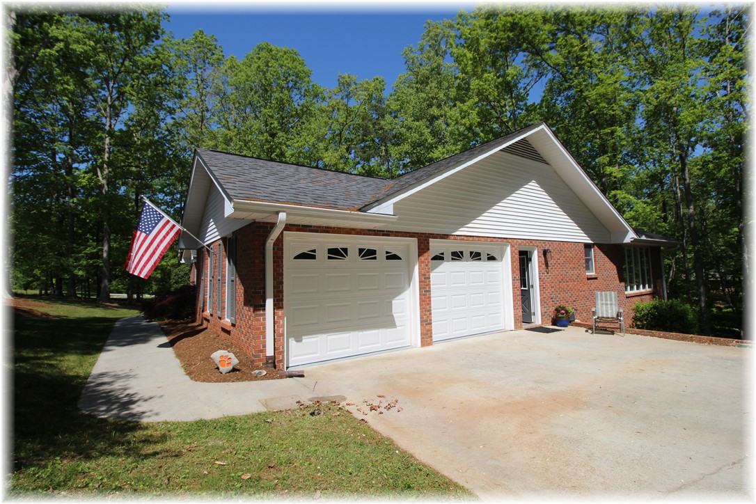 110 King James Road Seneca, SC 29678 - Photo 23 of 28 Gallery Image 23