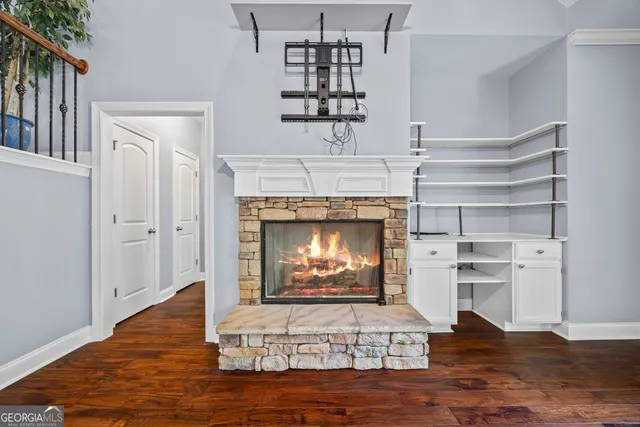 $969,000 | 425 Wyndward Point Drive, Hartwell, GA 30643