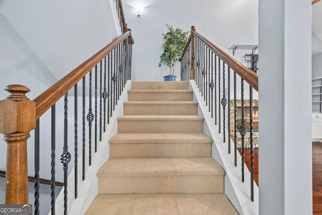 $969,000 | 425 Wyndward Point Drive, Hartwell, GA 30643