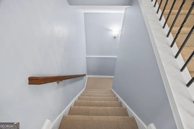 $969,000 | 425 Wyndward Point Drive, Hartwell, GA 30643