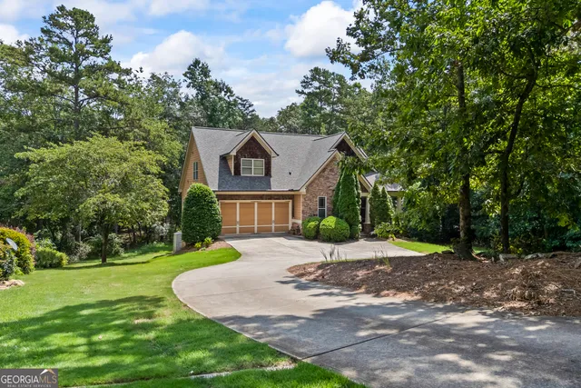 $969,000 | 425 Wyndward Point Drive, Hartwell, GA 30643
