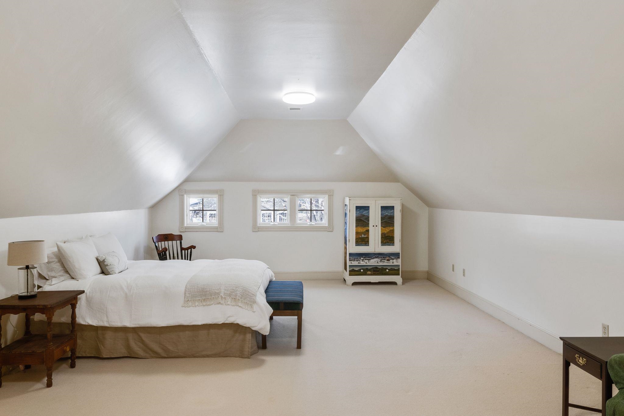 541 Ely Road Thetford, VT 05045 - Photo 19 of 40