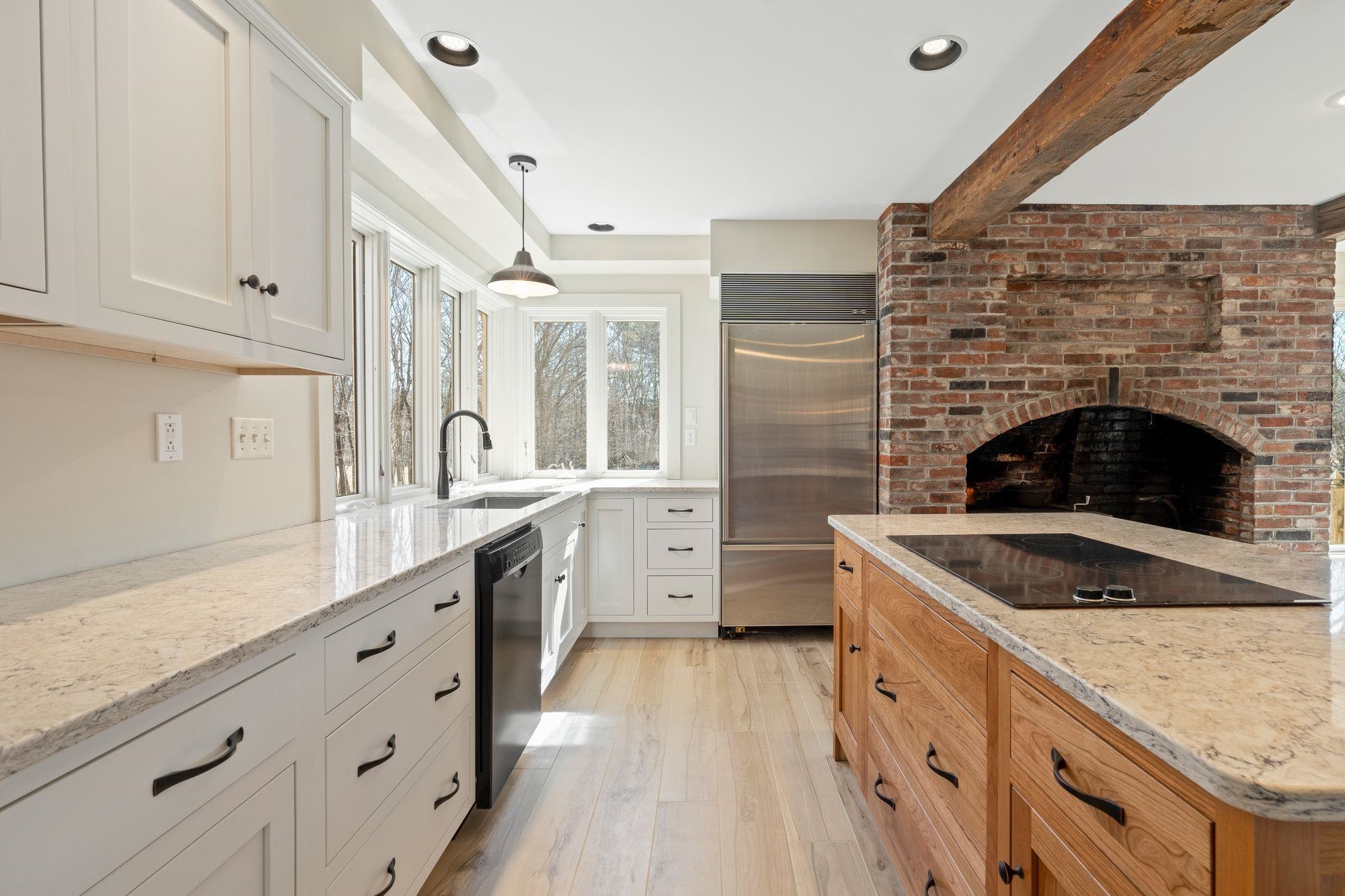 541 Ely Road Thetford, VT 05045 - Photo 6 of 40