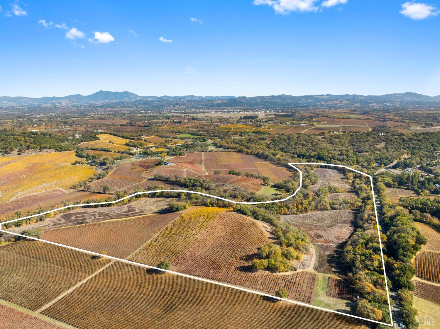 6750 River Road Forestville, CA 95436 - Photo 2 of 16 a view of an ocean and beach