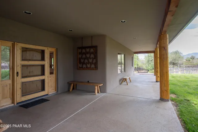 $875,000 | 770 Grisby Road, Skull Valley, AZ 86338