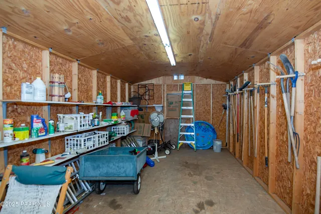 $875,000 | 770 Grisby Road, Skull Valley, AZ 86338