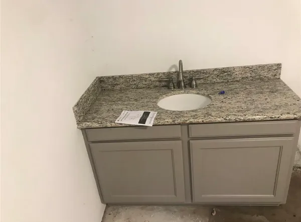 $2,250 | 2515 Jackson, La Marque, TX 77568