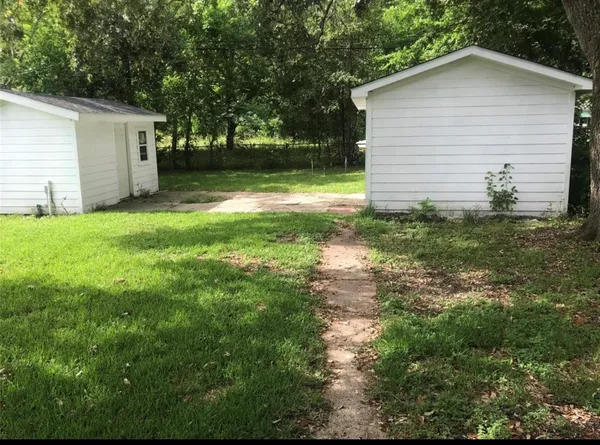 $2,250 | 2515 Jackson, La Marque, TX 77568