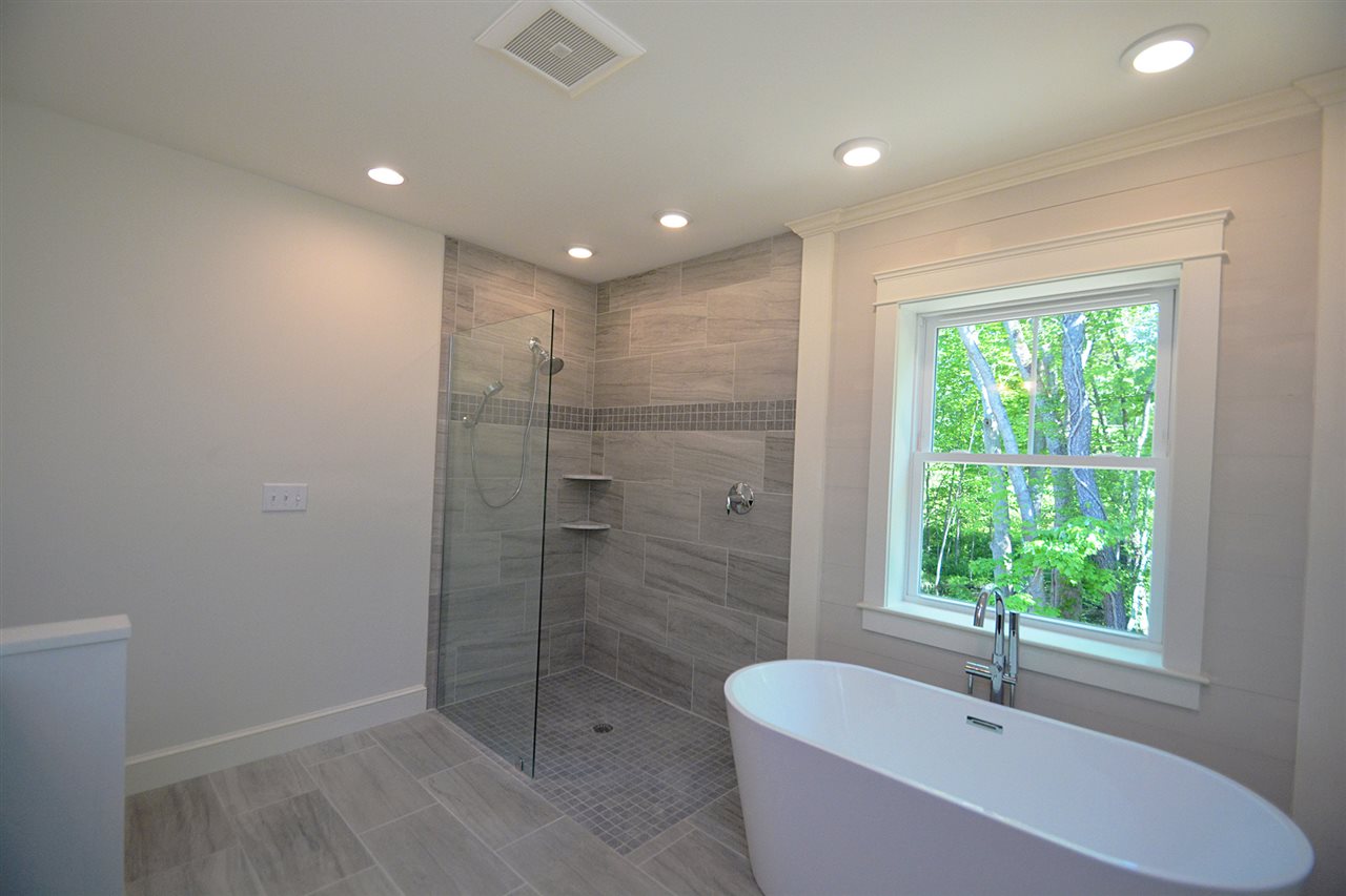 188 Watson Road, Unit 2 Dover, NH 03820 - Photo 25 of 40 Gallery Image 25