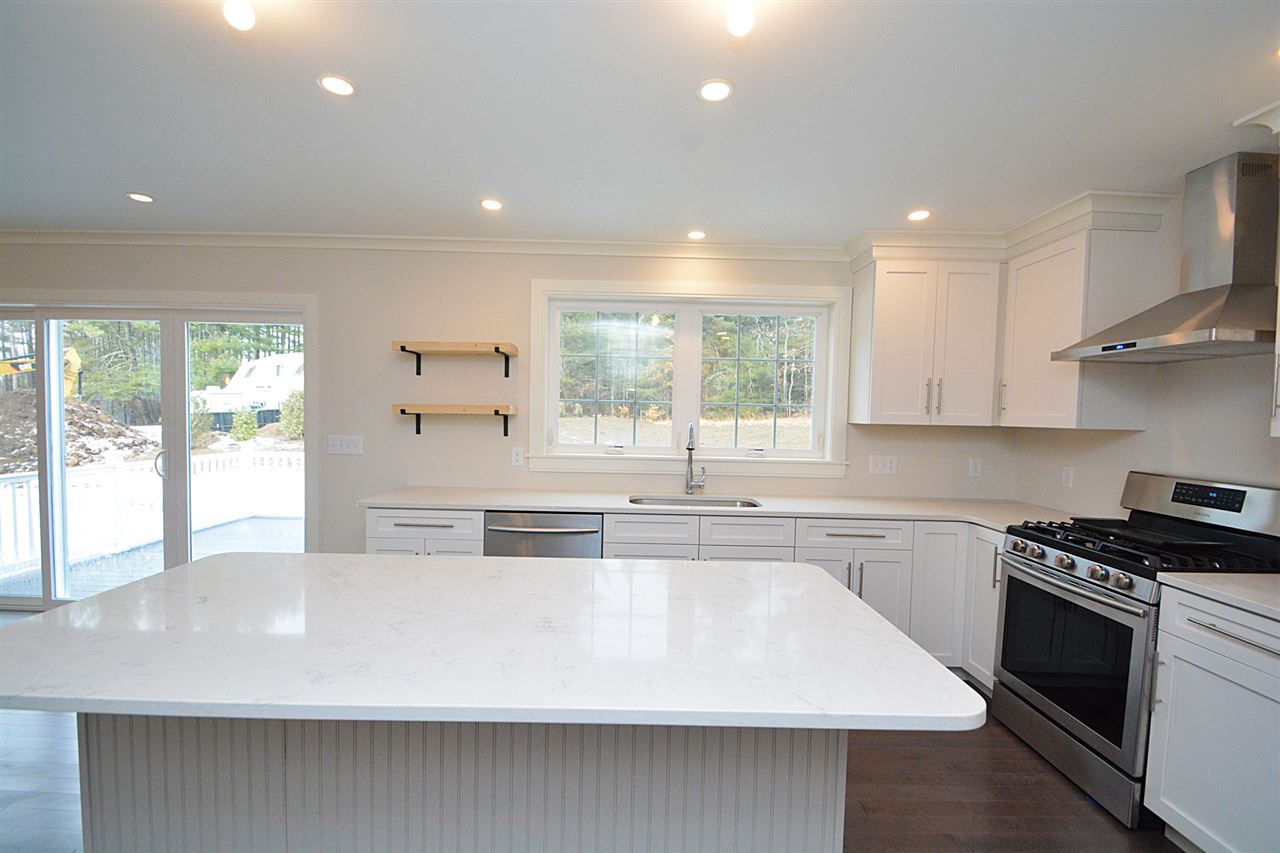 188 Watson Road, Unit 2 Dover, NH 03820 - Photo 5 of 40 Gallery Image 5