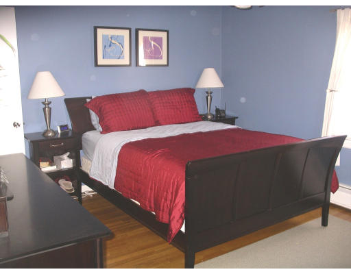 16 Beverly Road Grafton, MA 01536 - Photo 11 of 15 Gallery Image 11