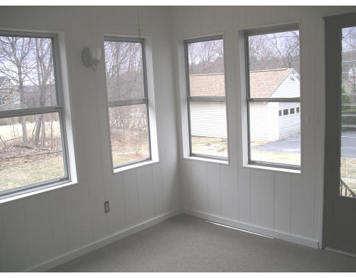 16 Beverly Road Grafton, MA 01536 - Photo 8 of 15 Gallery Image 8