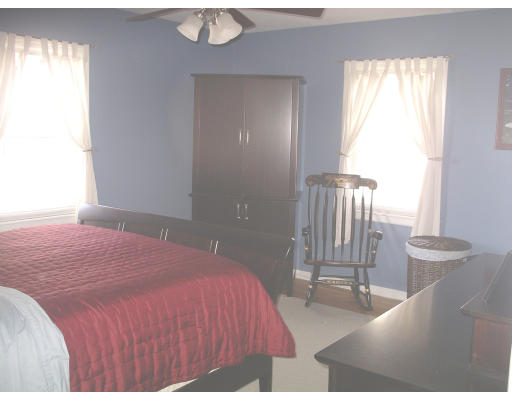 16 Beverly Road Grafton, MA 01536 - Photo 10 of 15 Gallery Image 10