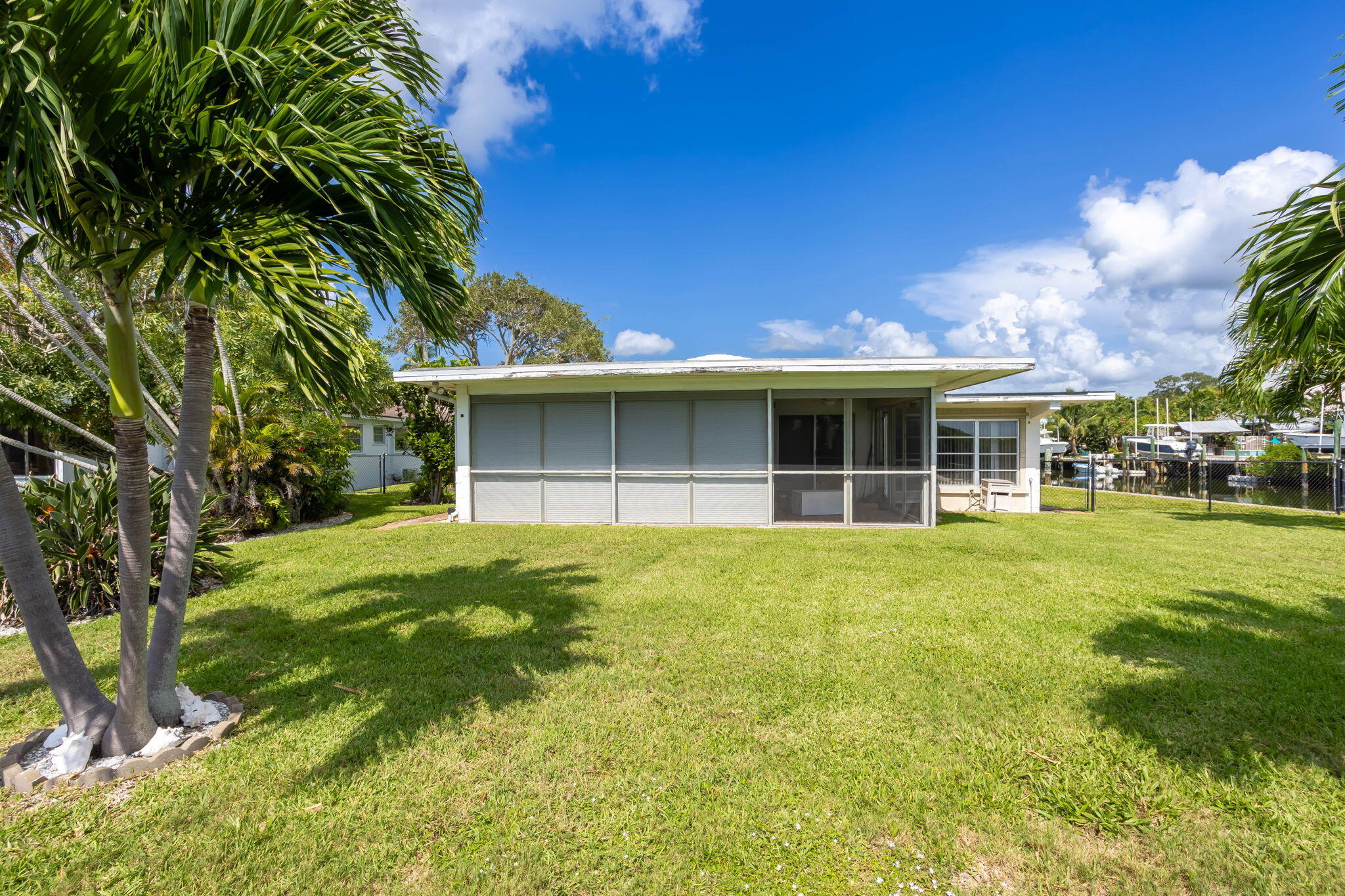 207 Body Court Jupiter, FL 33477 - Photo 26 of 37 13-web-or-mls-0E2A8649-HDR