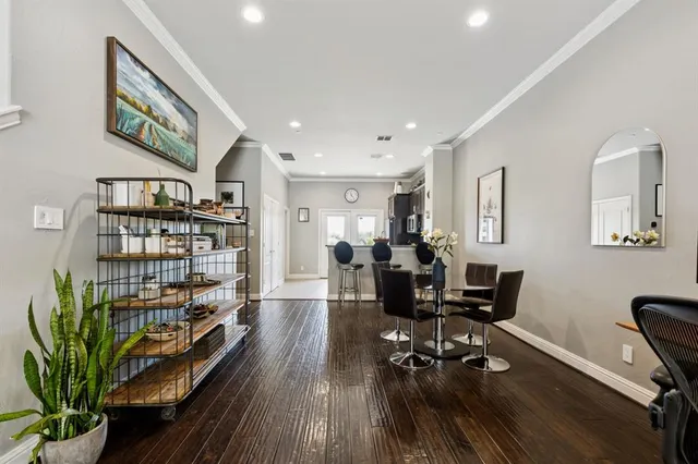 $435,000 | 722 East 1st Street, Fort Worth, TX 76102