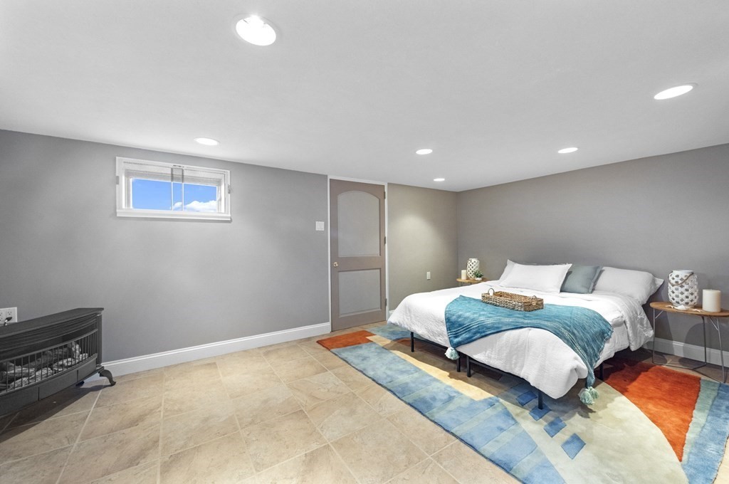 148 Wilson Road Nahant, MA 01908 - Photo 26 of 32 Gallery Image 26