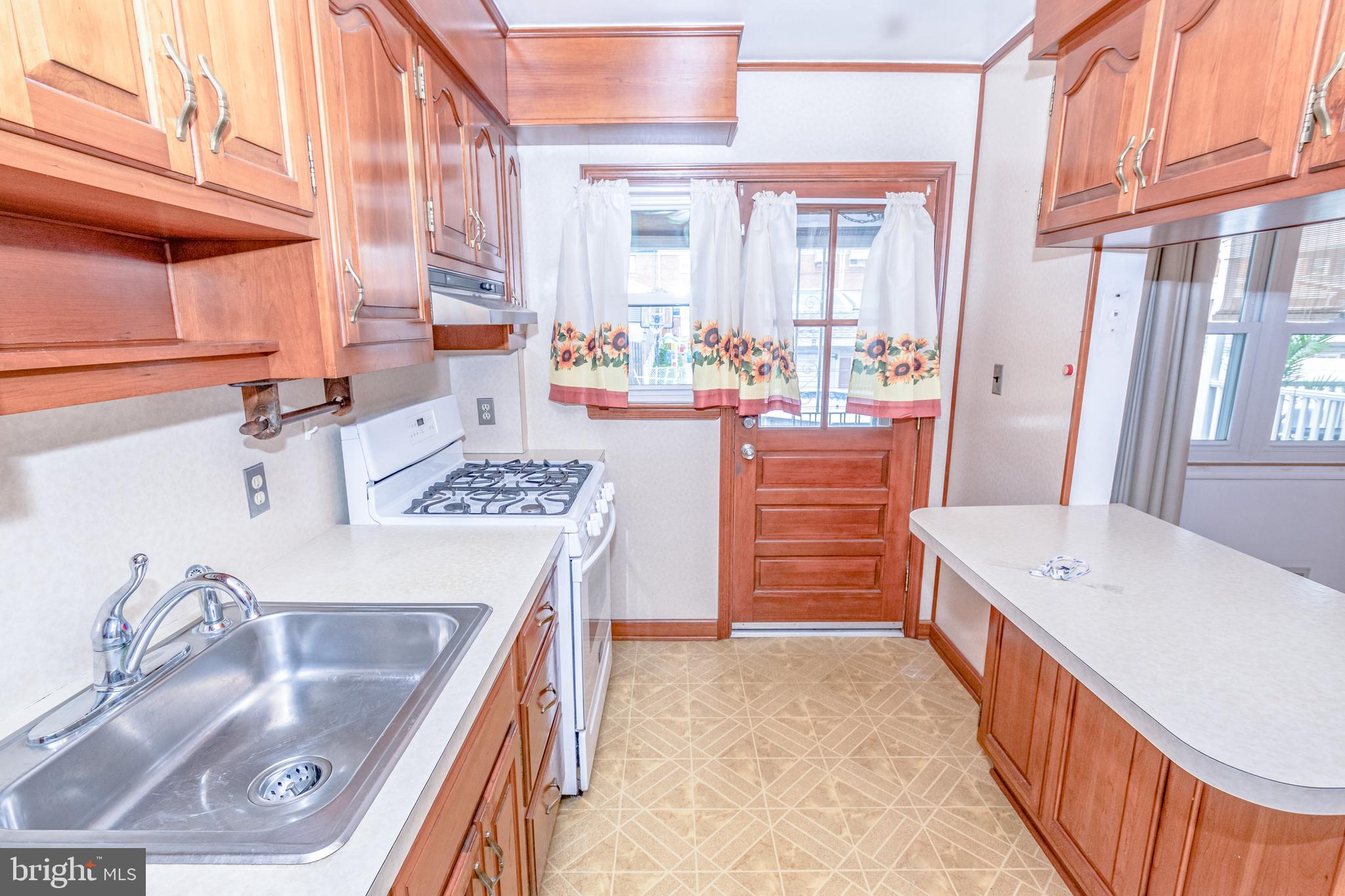 1920 Stanhope Road Baltimore, MD 21222 - Photo 22 of 52