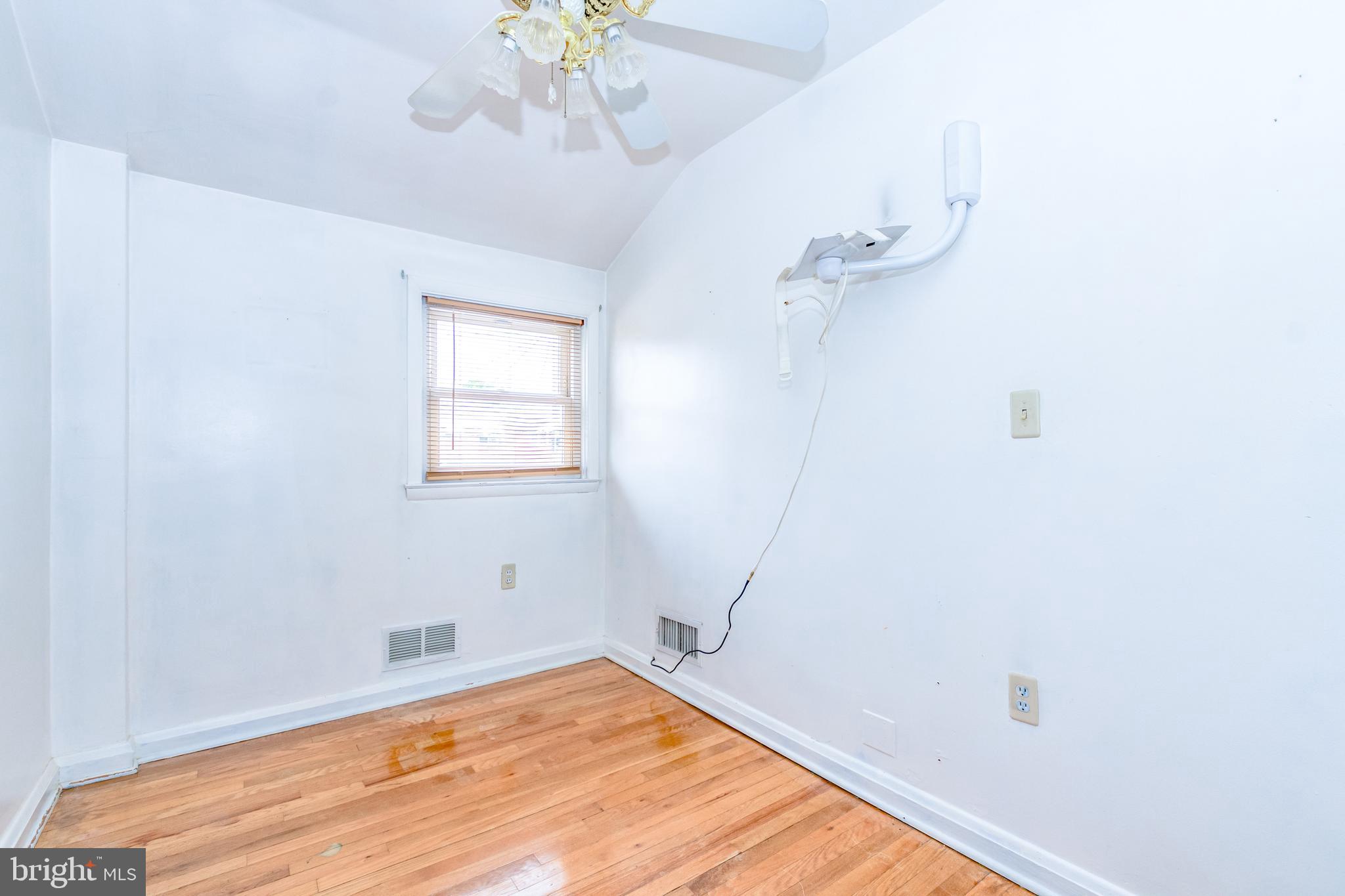 1920 Stanhope Road Baltimore, MD 21222 - Photo 35 of 52