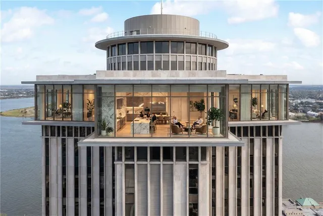 $6,900,000 | 2 Canal Street, Unit 3103, New Orleans, LA 70130