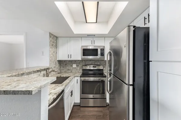$175,000 | 3601 West Tierra Buena Lane, Unit 271, Phoenix, AZ 85053